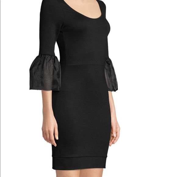 Meet your Posher, Debbie - Picture 2 of 2